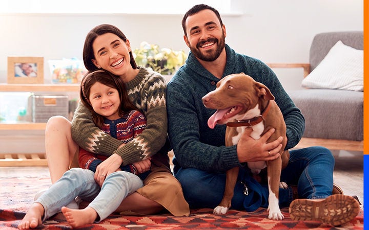 Familia en casa