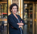 Andrea Silva, gerente general ejecutiva de BancoEstado, en retrato institucional